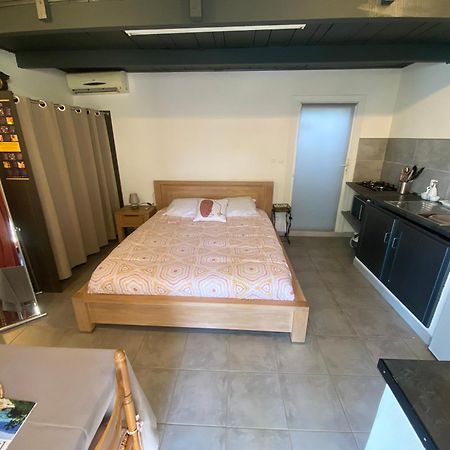 Proche Ajaccio Maisonnette Independante 4 Personnes Au Calme Alata Exterior foto